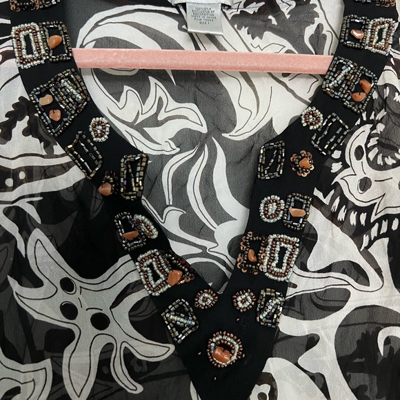 Chicos sheer beaded black and white tunic size 1 - Picture 4 of 8